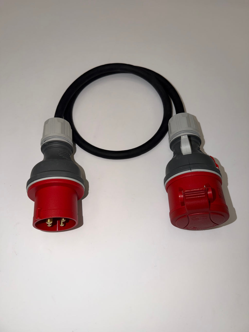 TRIVOLT Przejściówka 16A CEE 4P → CEE 5P 400V – 1 m